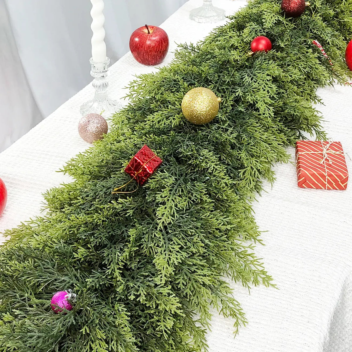 🎄 60% OFF — 2-Pack 6FT Real Touch Cedar Garland