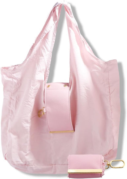 🛍️ Foldable Tote Bag Keychain – Compact, foldable, and easy to carry. Clip it to your keys, bag, or belt and unfold it whenever you need extra storage.