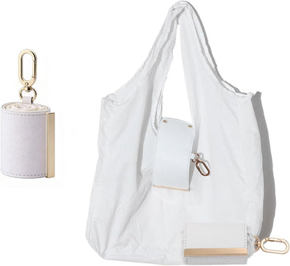 🛍️ Foldable Tote Bag Keychain – Compact, foldable, and easy to carry. Clip it to your keys, bag, or belt and unfold it whenever you need extra storage.