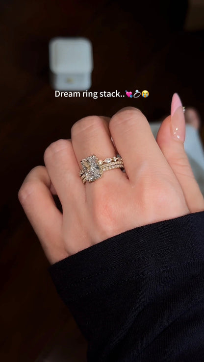 Luxury Radiant Cut Moissanite Ring Set